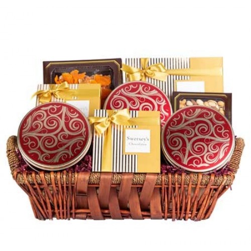 Purim Executive VIP Dried Fruit Nut Gift Basket