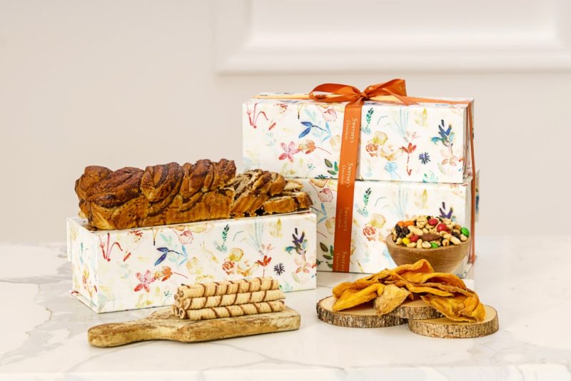 Warm Summer Wishes Gift Box Tower - Kosherline