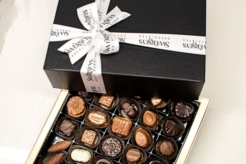 Designer Black Chocolate Gift Box 2 - Kosherline