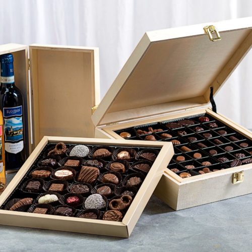 Designer Wood Chocolate Tray and Wine Purim Gift Box Set - Kosherline