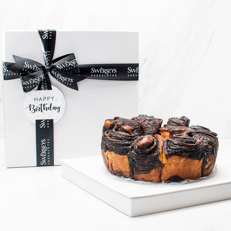 Happy Birthday Babka Ring Cake Gift Box - Kosherline